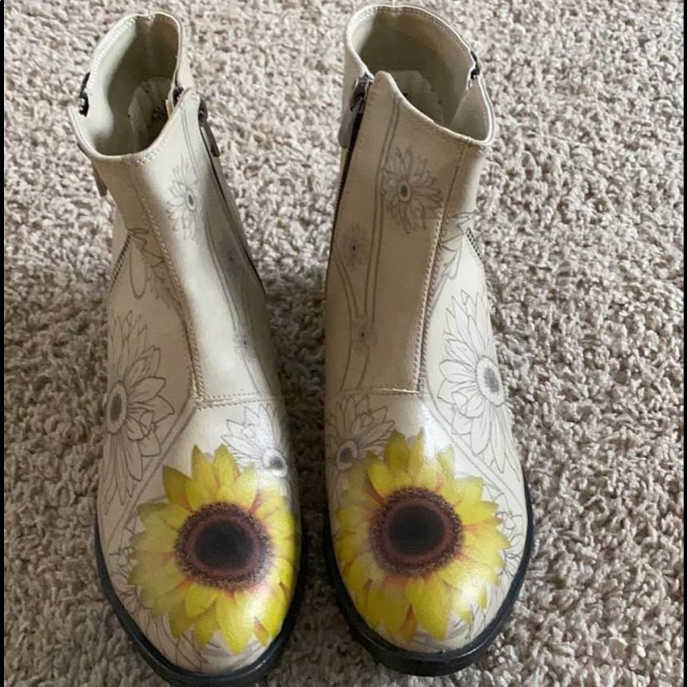 Leather ankle boots